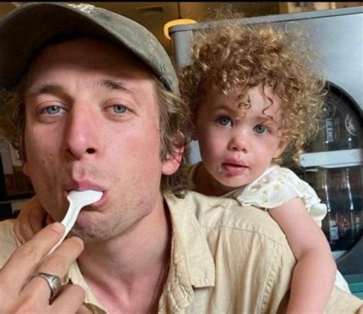 Ezer Billie White Height, Weight, Net Worth, Age, Birthday, Wikipedia, Who, Instagram, Biography