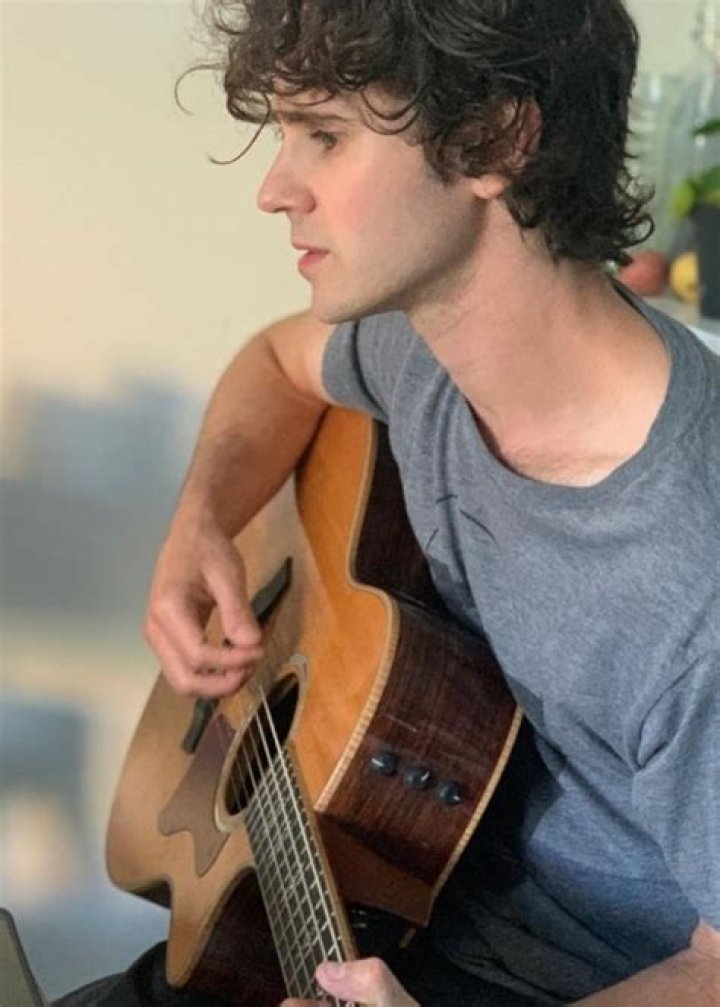 Gianni Paolo Height, Weight, Net Worth, Age, Wiki, Who, Instagram, Biography