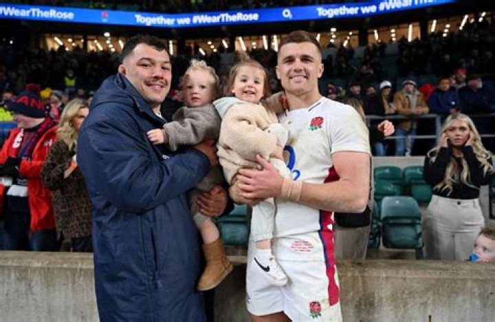 
How Ellis Genge Grew Up Around Parents And Dad Richard 