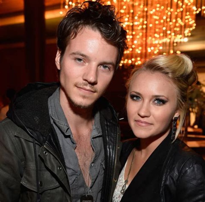 
Is Emily Osment Married? Emily Osment Husband, Biography, Net Worth, Ethnicity, and More 