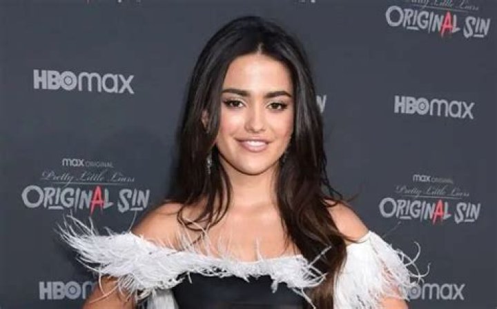 Maia Mazzara Height, Weight, Net Worth, Age, Birthday, Wikipedia, Who, Instagram, Biography