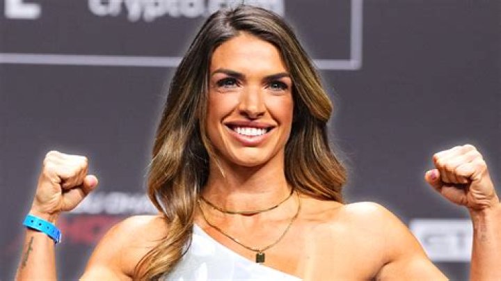 
Makenzy Doniak Height, Weight, Net Worth, Age, Birthday, Wikipedia, Who, Nationality, Biography 