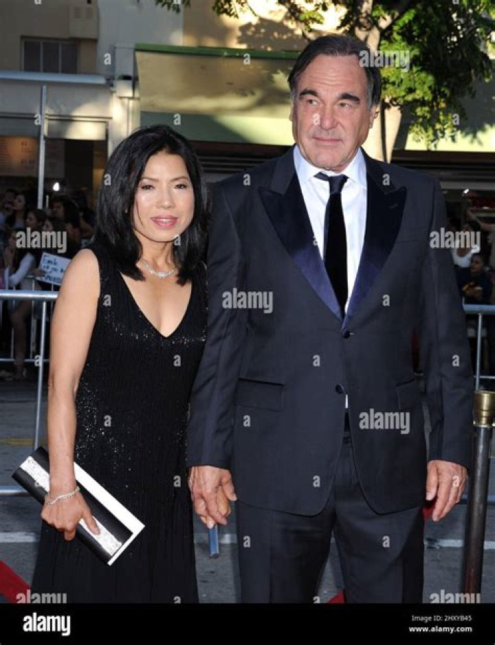 
Oliver Stone Height, Weight, Net Worth, Age, Birthday, Wikipedia, Who, Nationality, Biography 