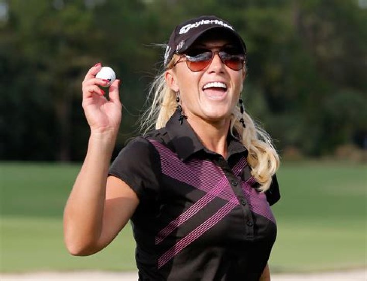 
Paige Spiranac recreates Jan Stephenson’s iconic photo, poses naked in a tub full of golf balls 