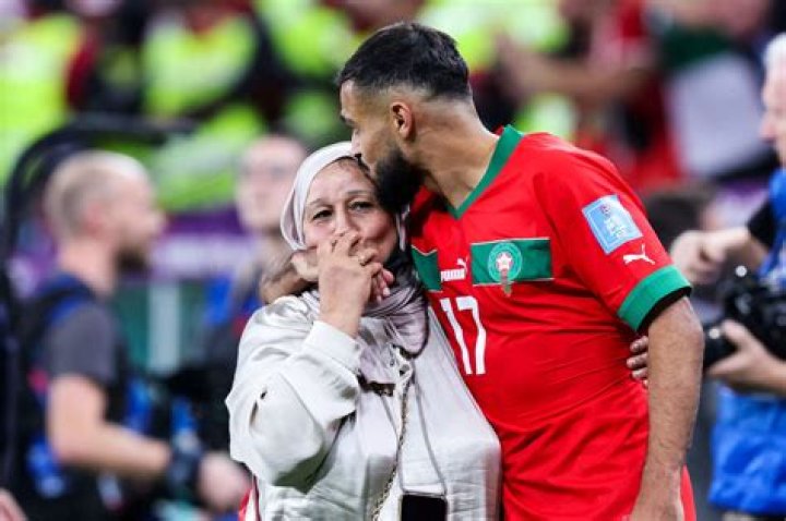 Sofiane Boufal Height, Weight, Net Worth, Age, Birthday, Wikipedia, Who, Instagram, Biography