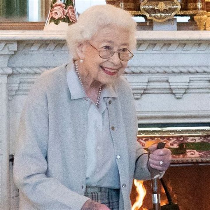 
What Religion Was Queen Elizabeth II? Here’s What to Know 