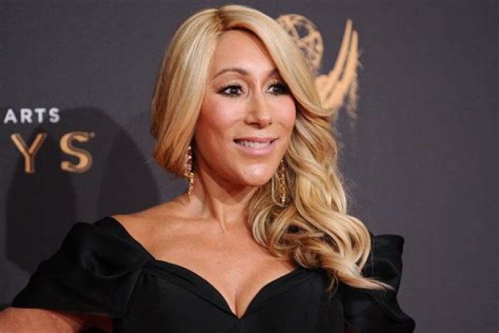 
Who are Lori Greiner Parents? Lori Greiner Biography, Parents Name and More 